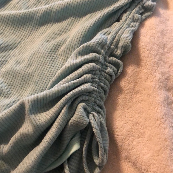 Heatherly ribbed Sleeveless ruched dress size large - Picture 4 of 4